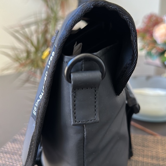 NEW!! Ted Baker Strole Rubberized Satchel - Picture 17 of 17